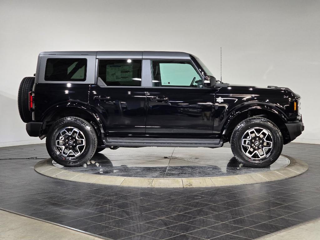 new 2025 Ford Bronco car, priced at $49,217