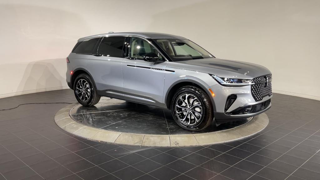 new 2025 Lincoln Nautilus car, priced at $49,685