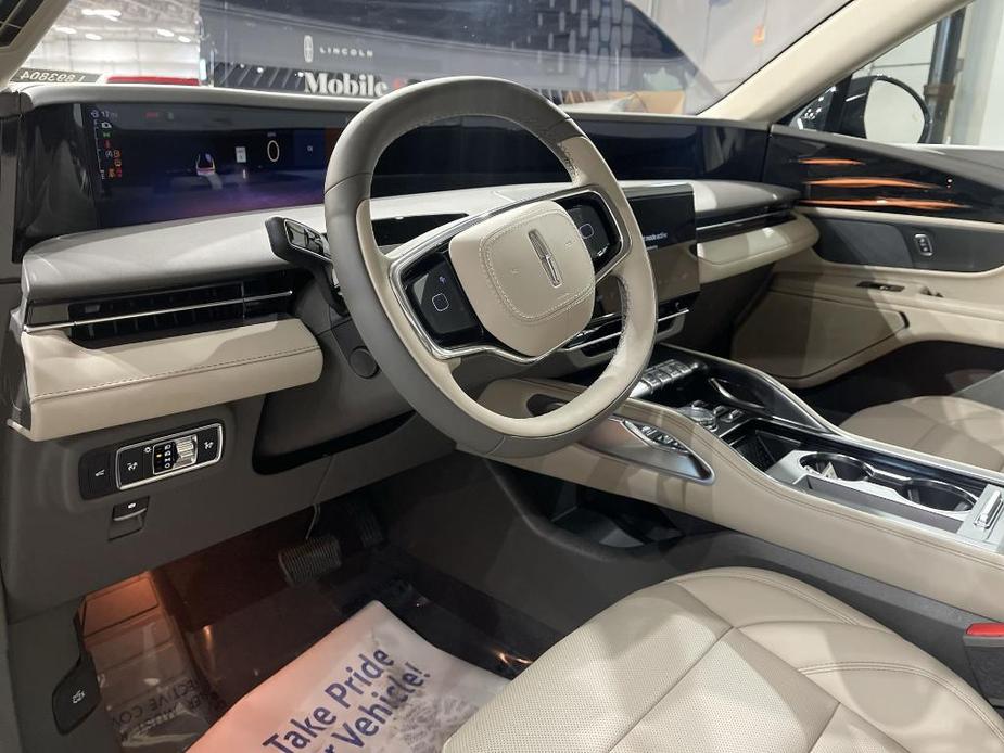 new 2025 Lincoln Nautilus car, priced at $49,685