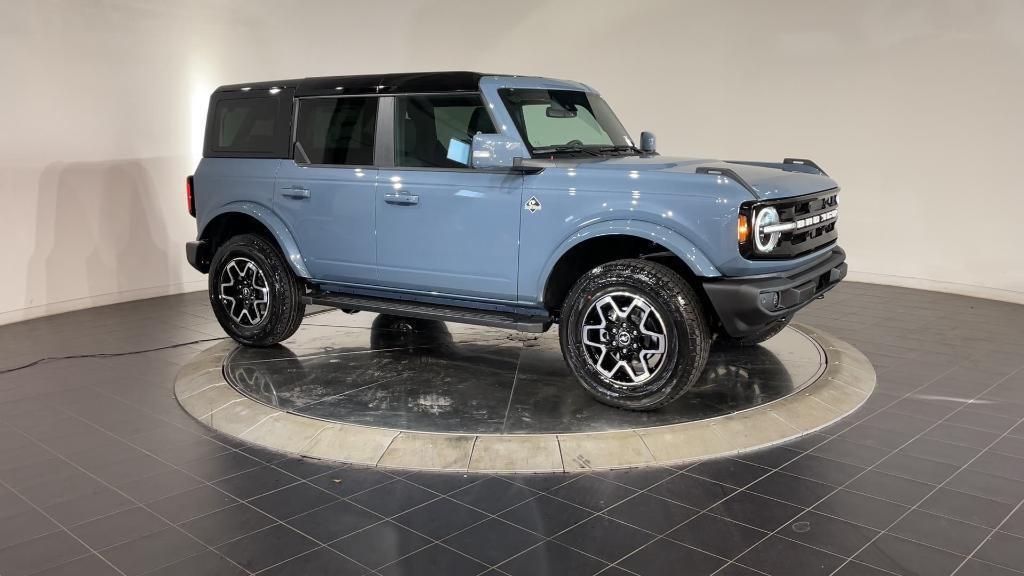 new 2024 Ford Bronco car, priced at $53,410