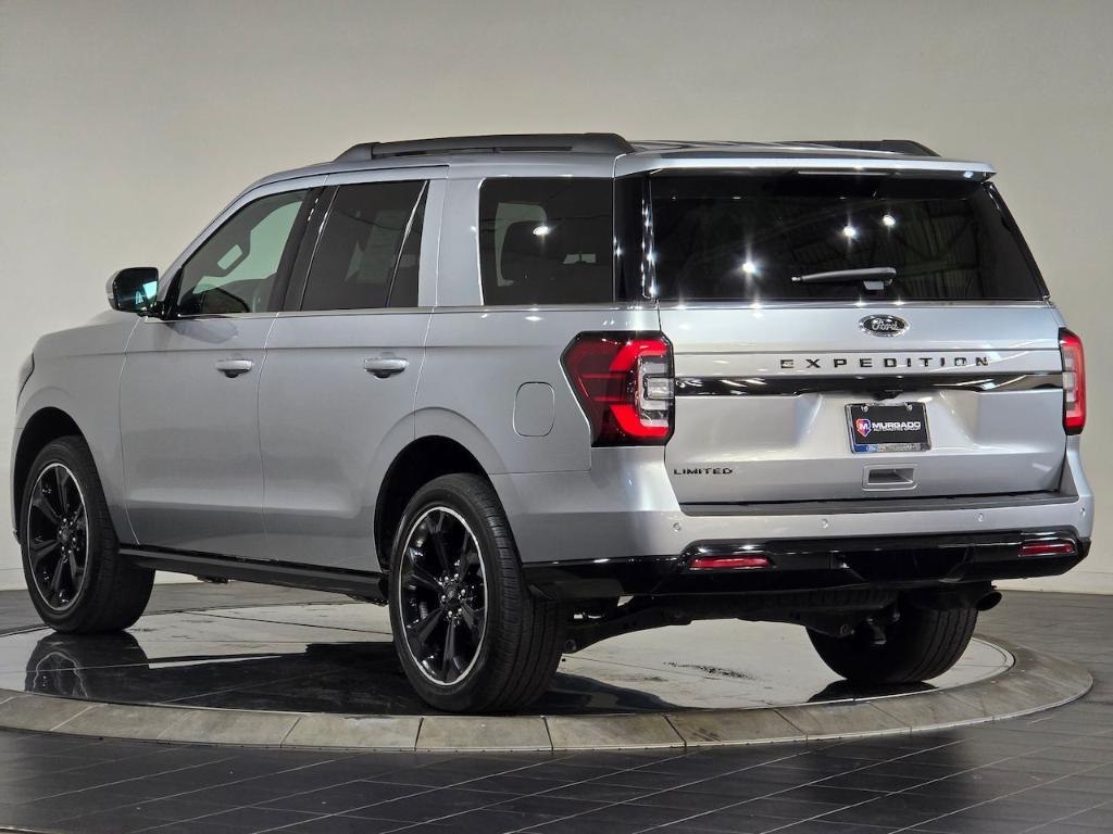 used 2022 Ford Expedition car, priced at $54,039