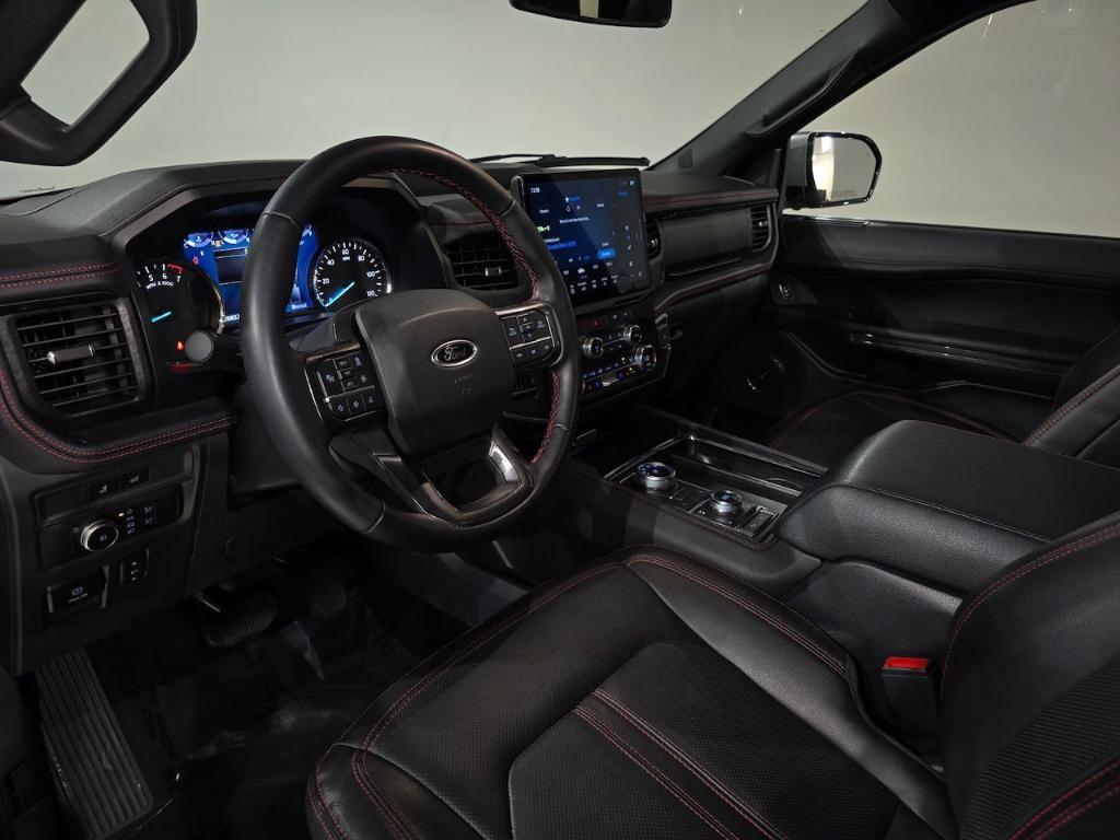 used 2022 Ford Expedition car, priced at $54,039