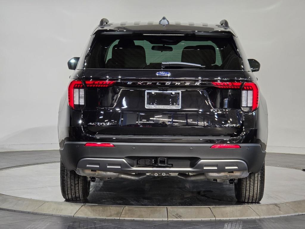 new 2025 Ford Explorer car, priced at $50,040