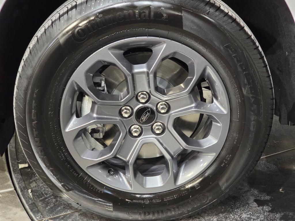 new 2025 Ford Maverick car, priced at $32,851