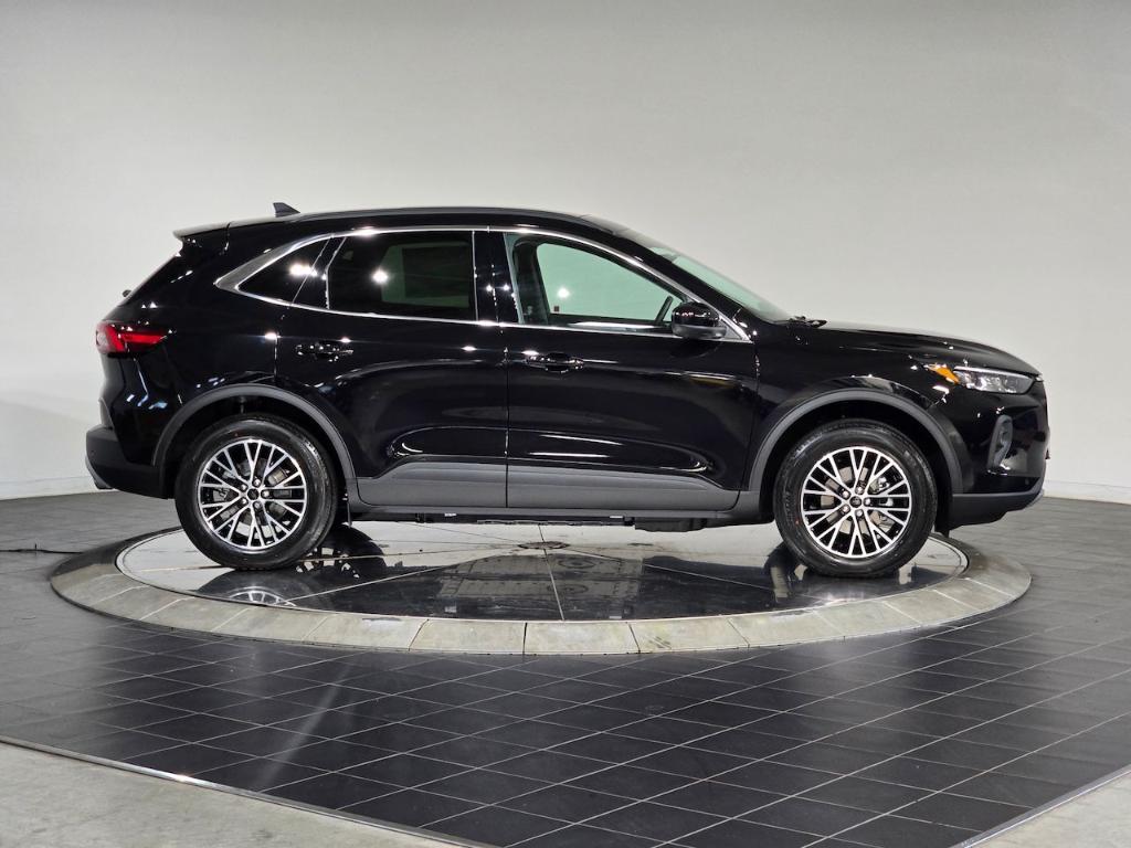 new 2025 Ford Escape car, priced at $35,260