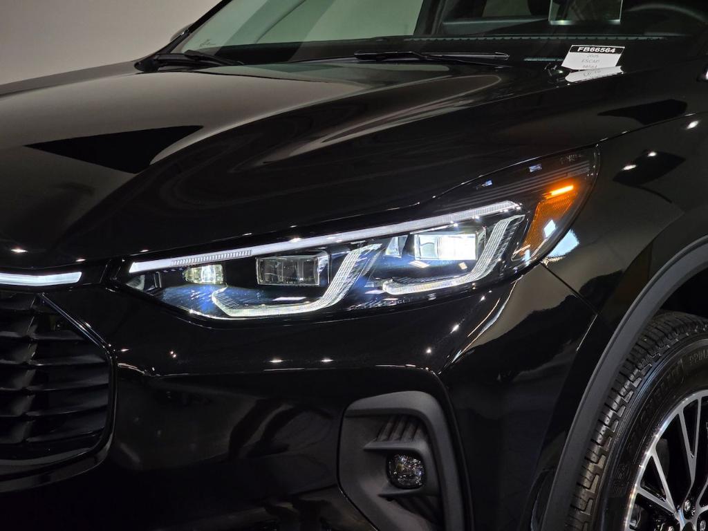 new 2025 Ford Escape car, priced at $35,260
