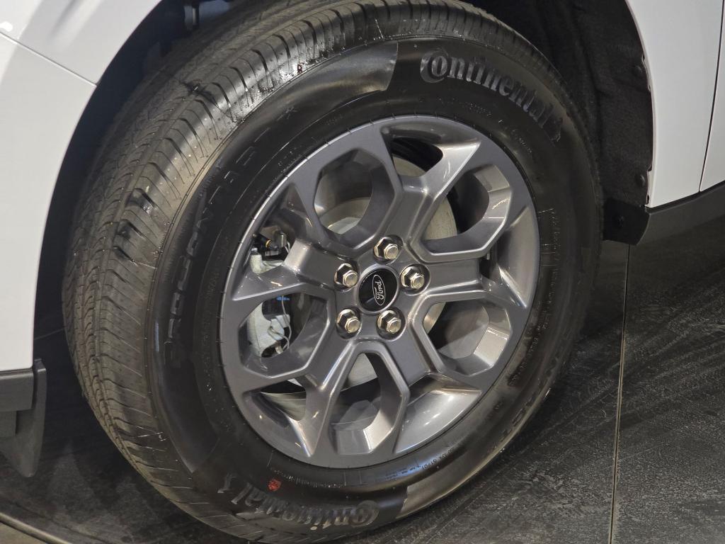 new 2025 Ford Maverick car, priced at $33,134