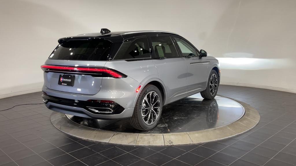 new 2024 Lincoln Nautilus car, priced at $61,795