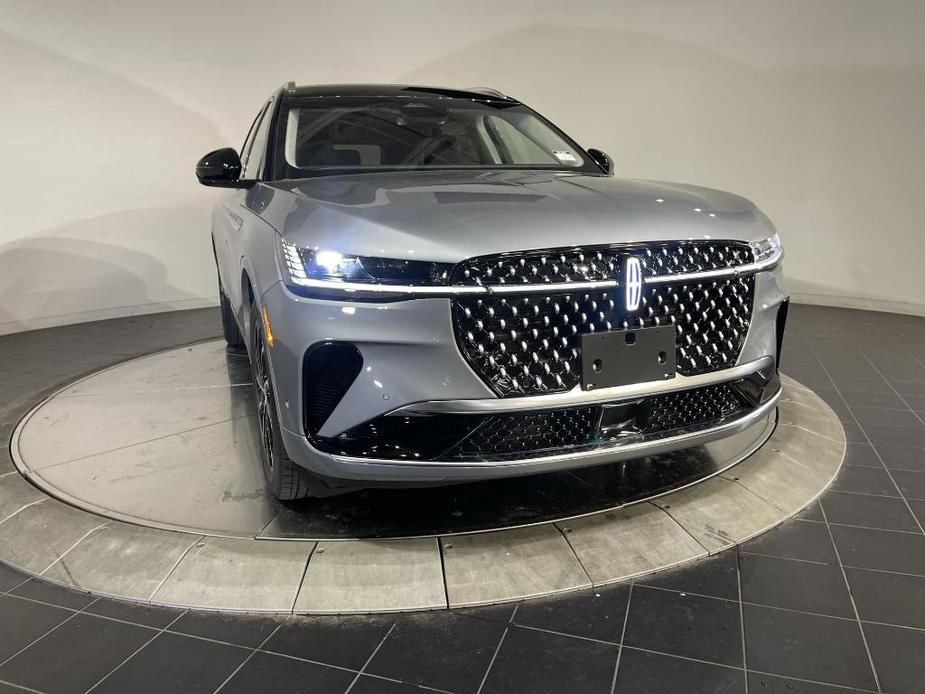 new 2024 Lincoln Nautilus car, priced at $61,795