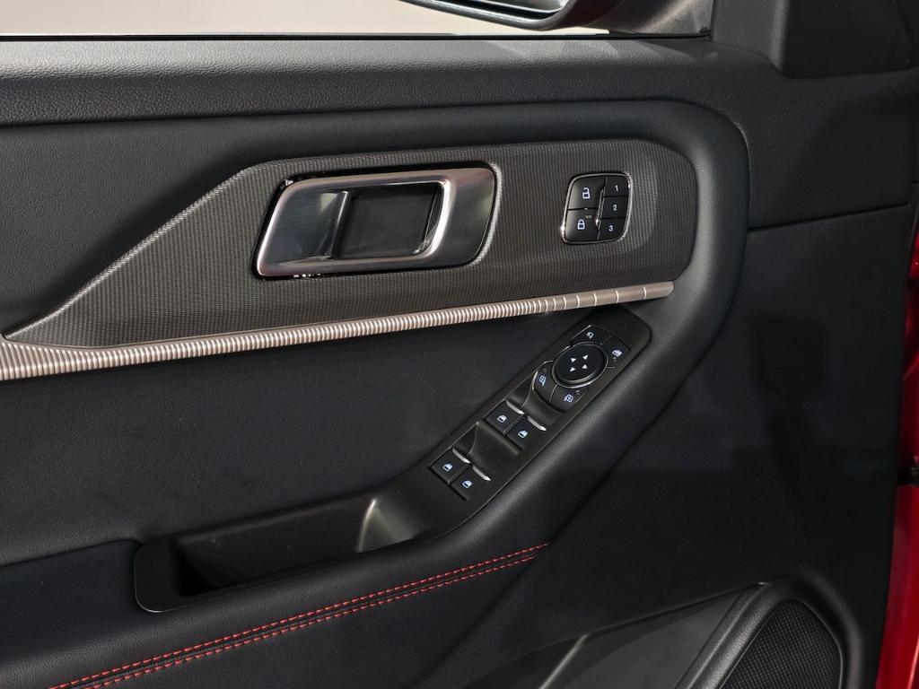 new 2025 Ford Explorer car, priced at $54,425