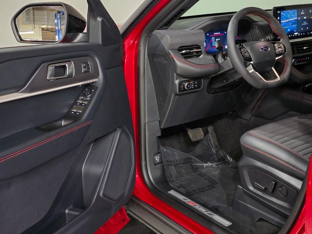new 2025 Ford Explorer car, priced at $54,425