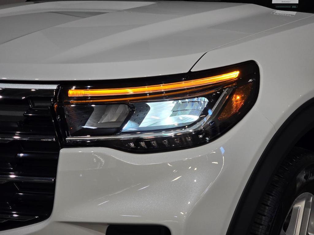 new 2025 Ford Explorer car, priced at $42,655