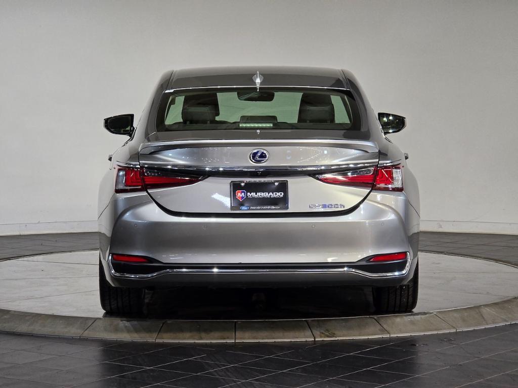 used 2019 Lexus ES 300h car, priced at $29,768