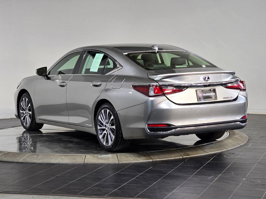 used 2019 Lexus ES 300h car, priced at $29,768