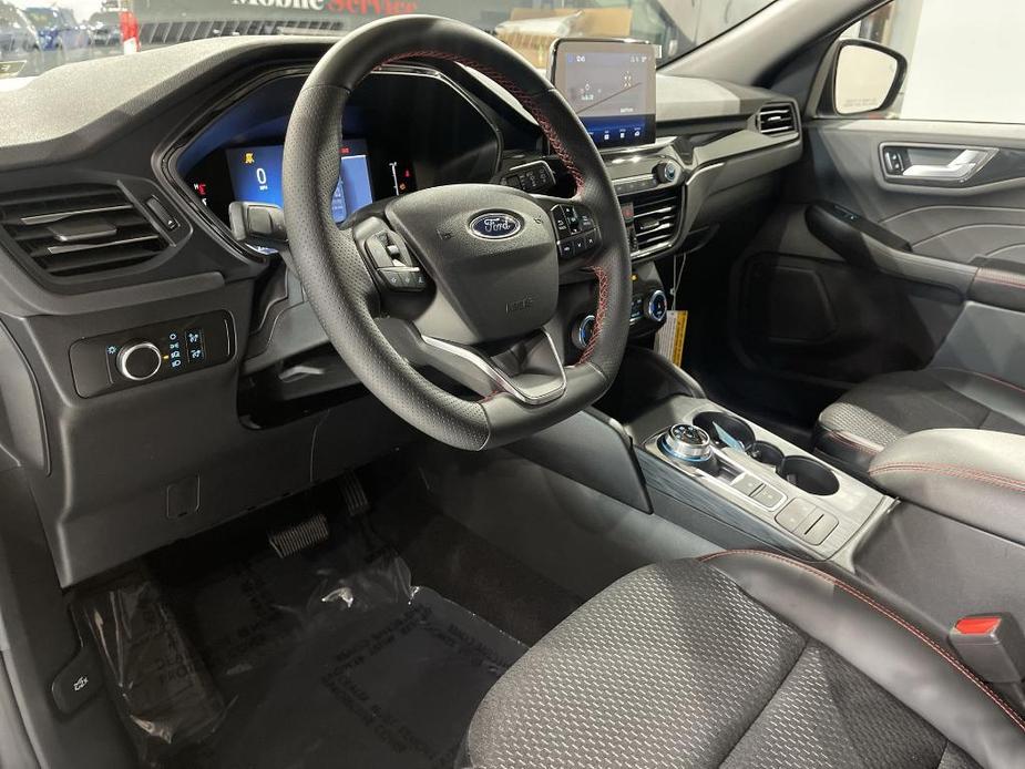 new 2025 Ford Escape car, priced at $29,499