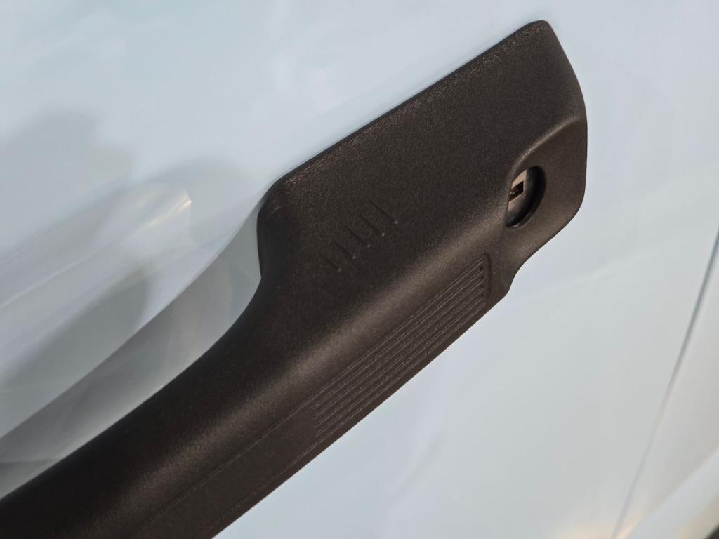 new 2025 Ford Bronco Sport car, priced at $32,015