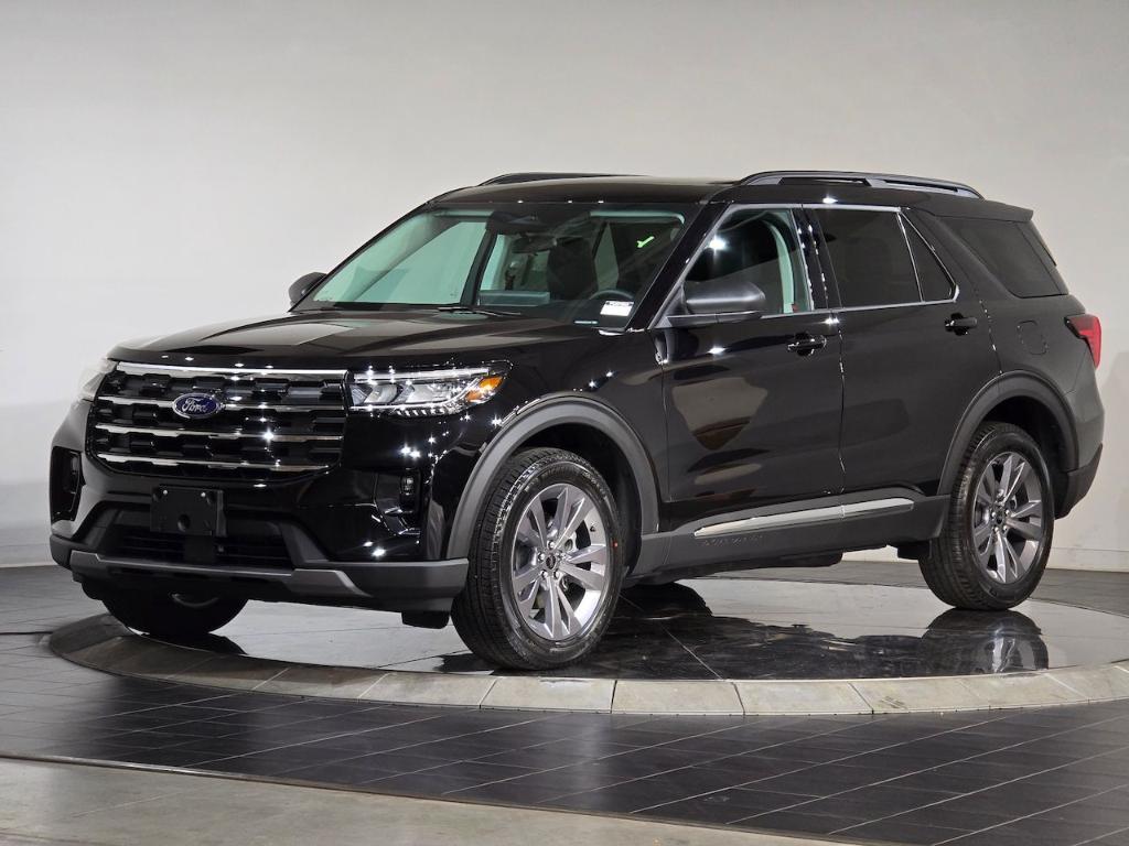 new 2025 Ford Explorer car, priced at $43,947