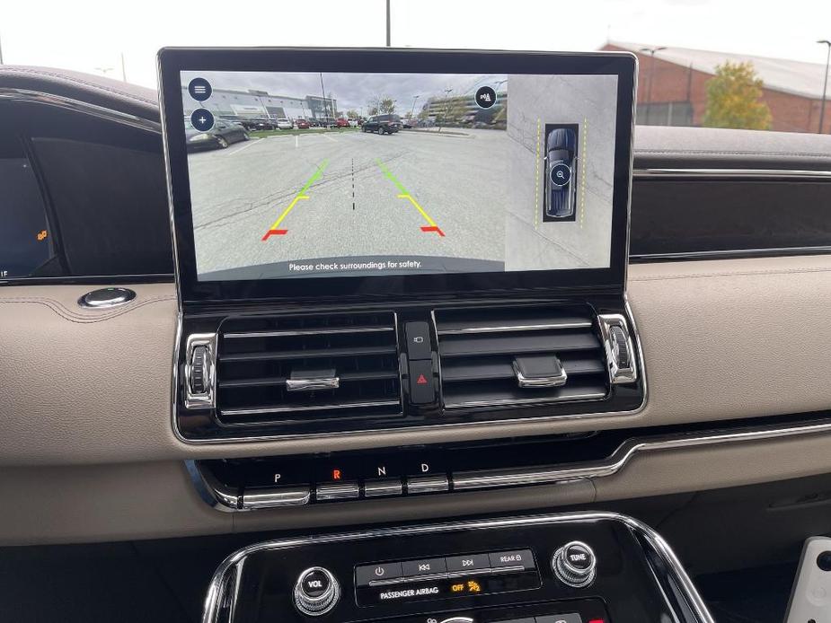 new 2024 Lincoln Navigator car, priced at $94,499