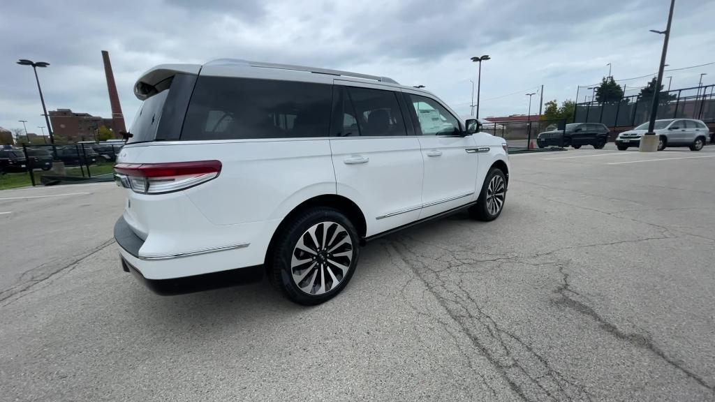 new 2024 Lincoln Navigator car, priced at $94,499