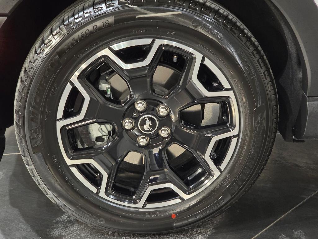 new 2025 Ford Bronco Sport car, priced at $35,804