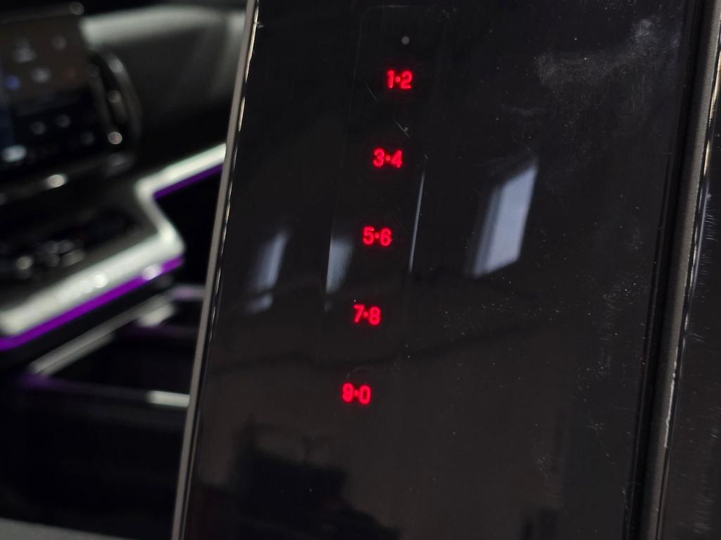 new 2025 Ford Expedition car, priced at $75,717