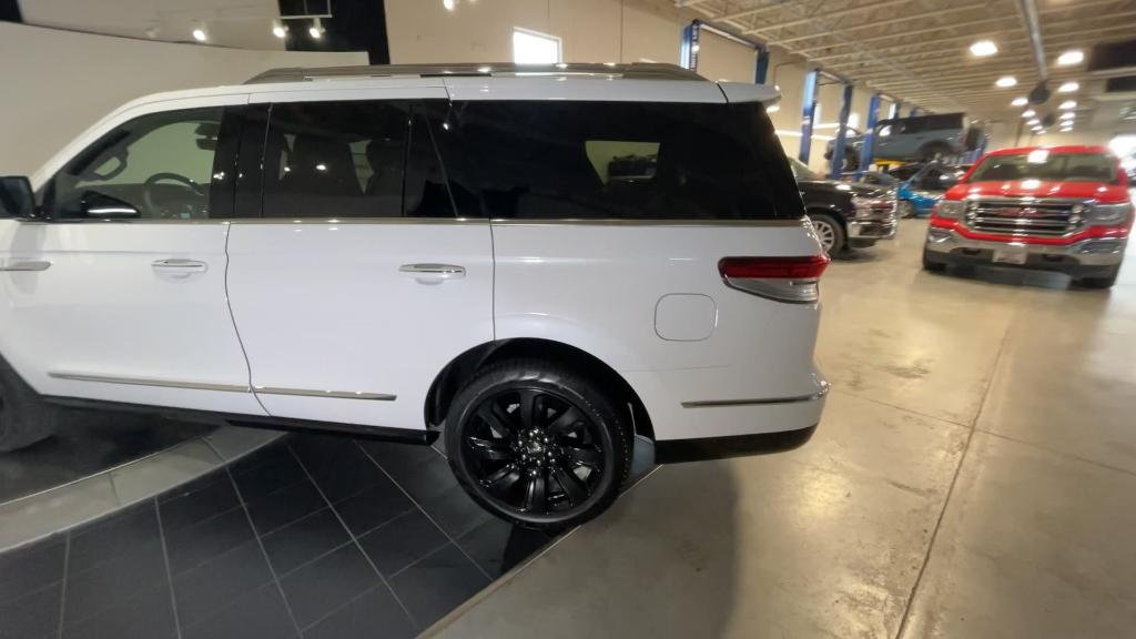 new 2024 Lincoln Navigator car, priced at $96,599