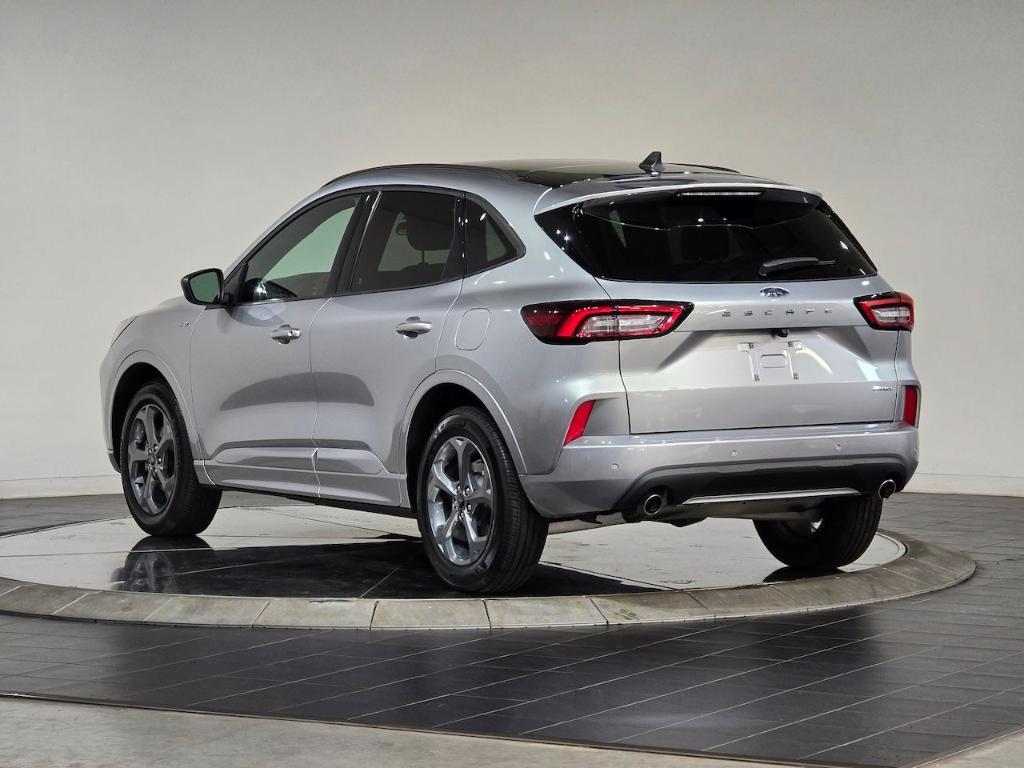 used 2023 Ford Escape car, priced at $24,971