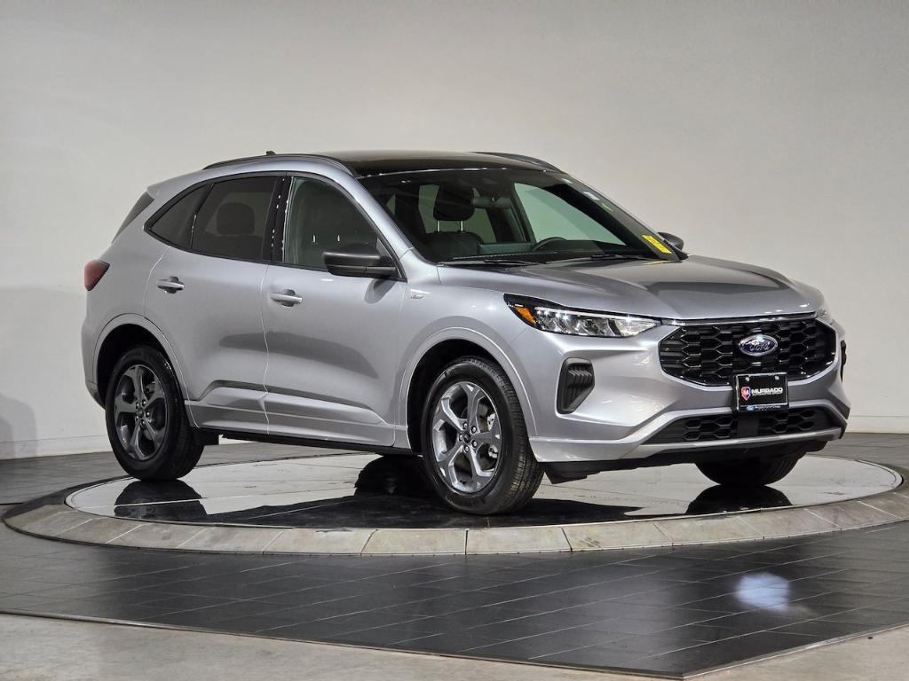 used 2023 Ford Escape car, priced at $24,971