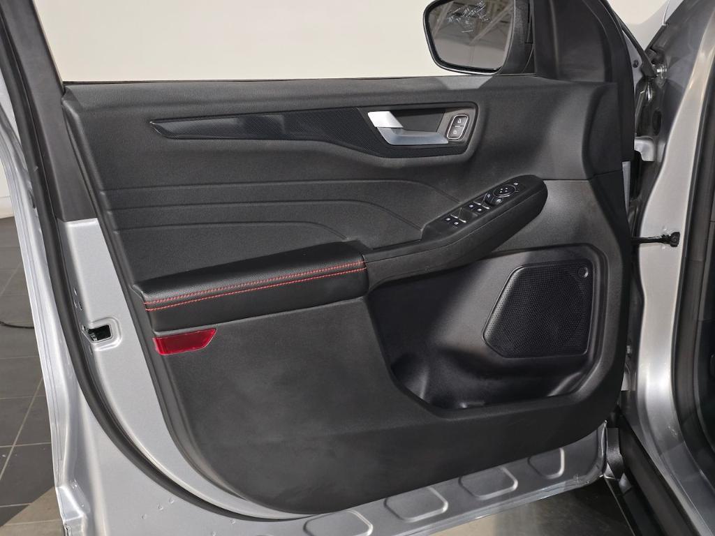 used 2023 Ford Escape car, priced at $24,971