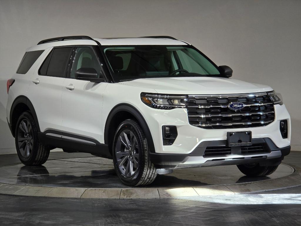 new 2025 Ford Explorer car, priced at $49,195