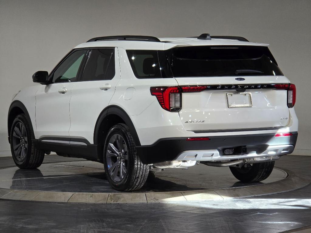 new 2025 Ford Explorer car, priced at $49,195