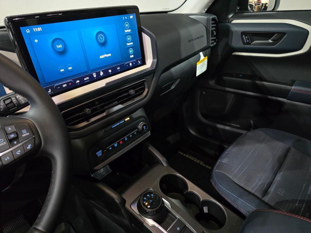 new 2025 Ford Bronco Sport car, priced at $37,157
