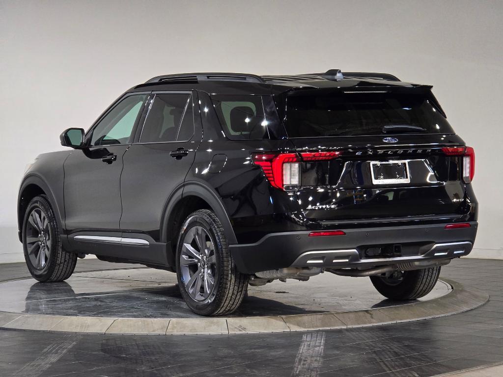 new 2025 Ford Explorer car, priced at $46,705