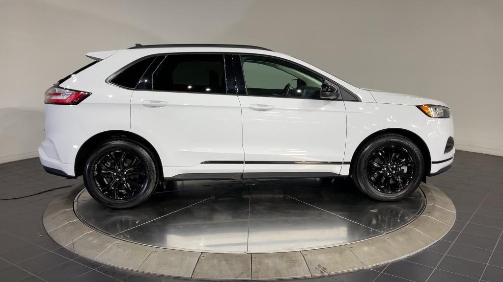 used 2024 Ford Edge car, priced at $29,995