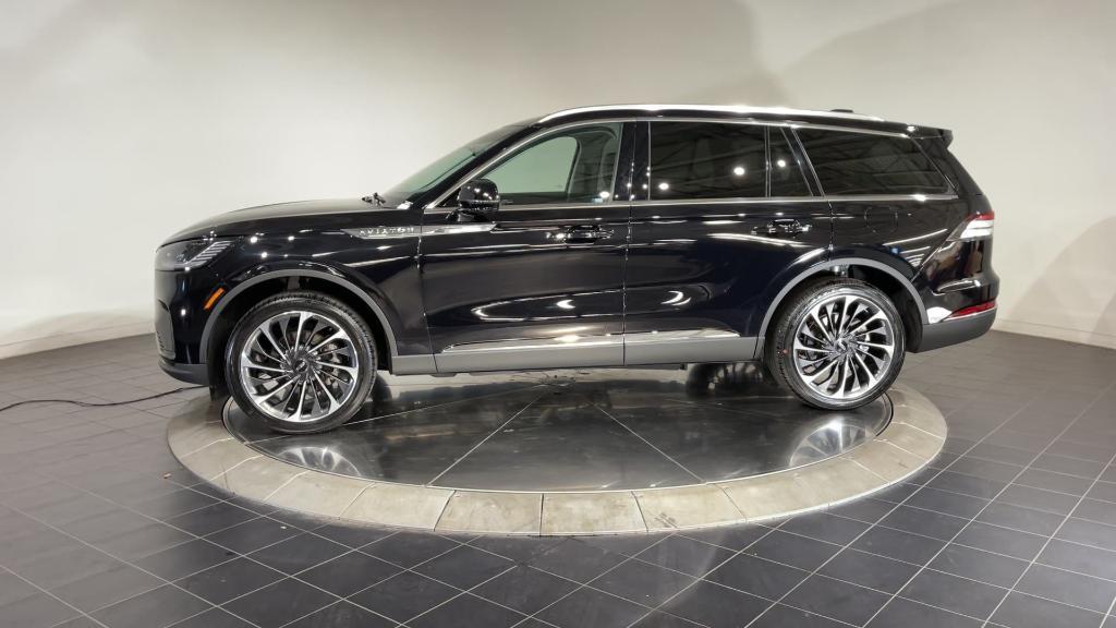 new 2025 Lincoln Aviator car, priced at $70,495