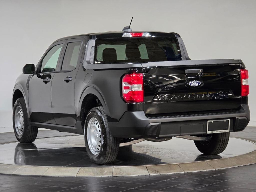 new 2025 Ford Maverick car, priced at $28,576