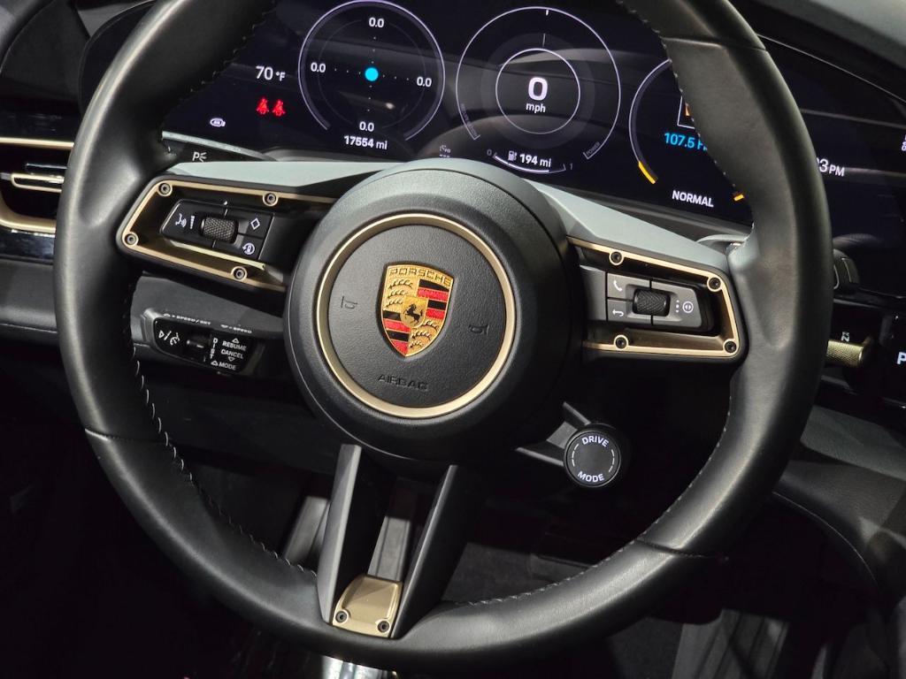 used 2022 Porsche Taycan car