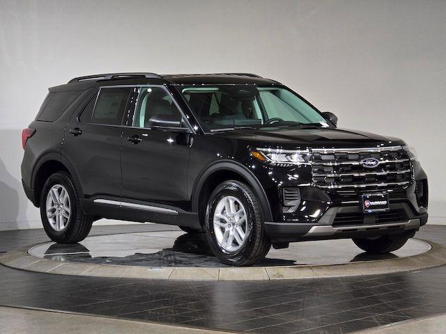 new 2025 Ford Explorer car, priced at $43,450