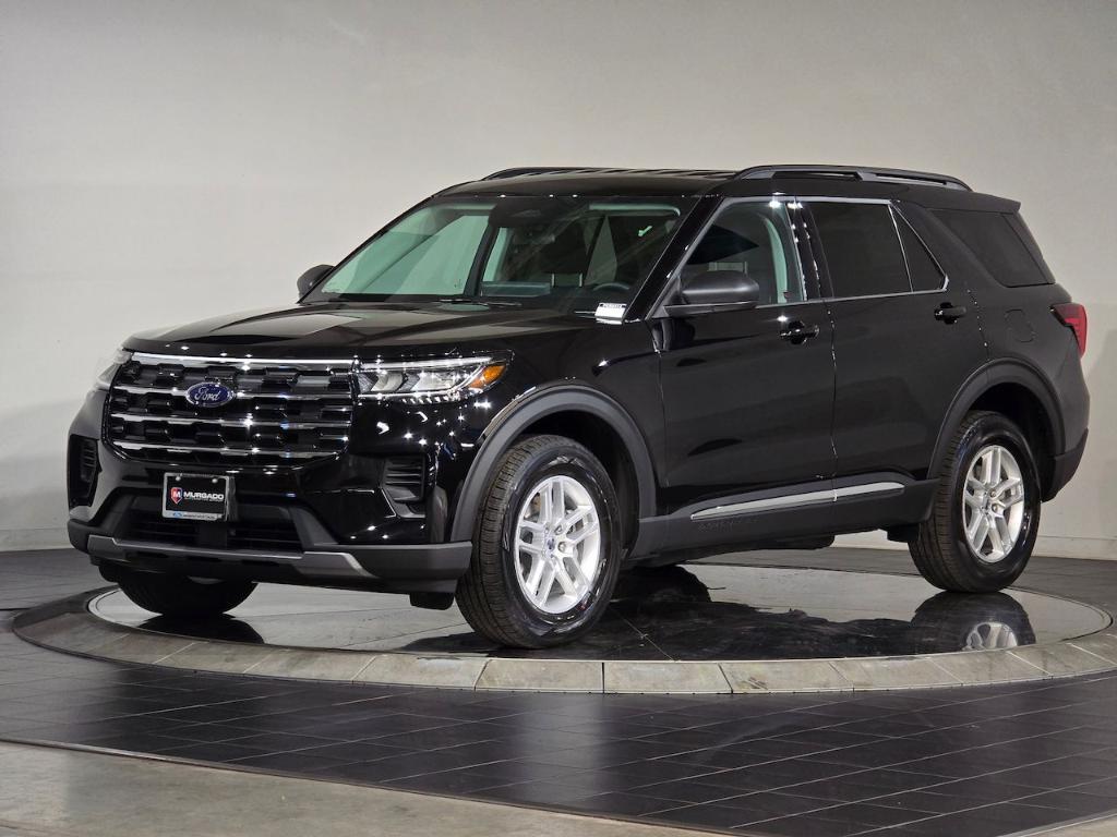 new 2025 Ford Explorer car, priced at $39,202