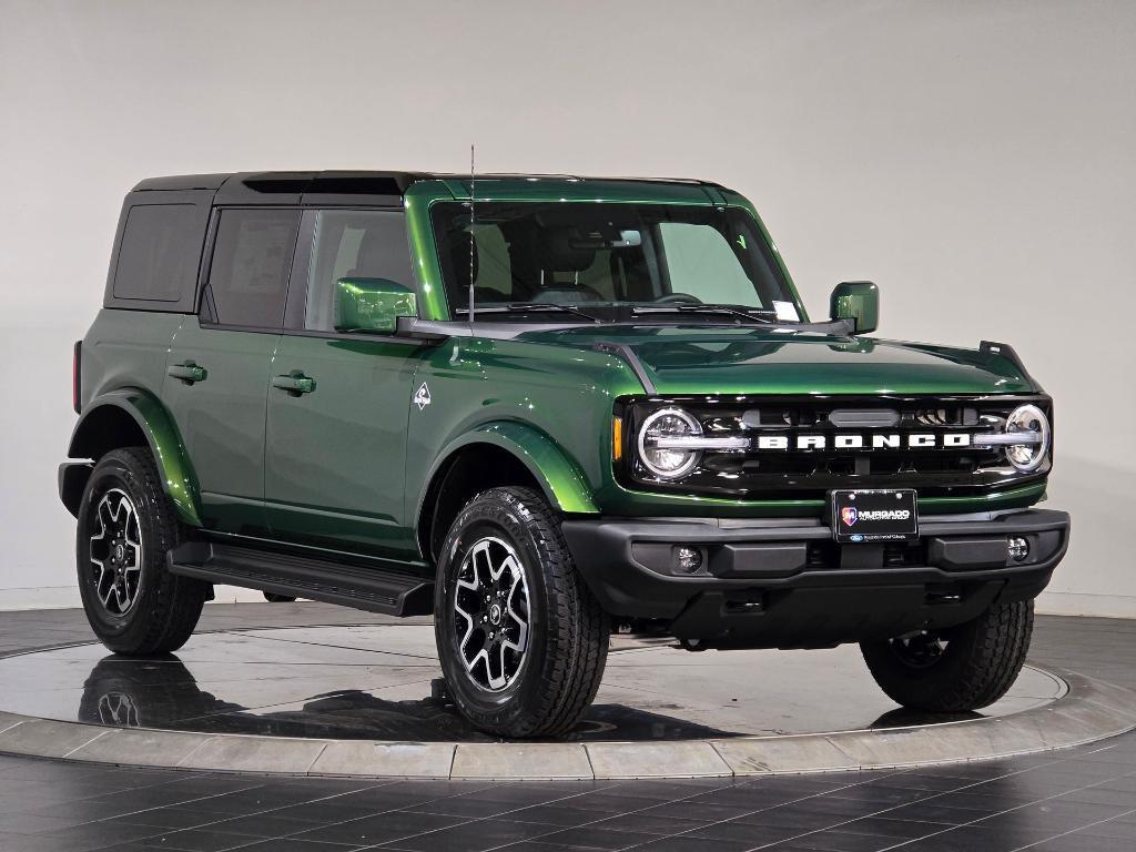 new 2025 Ford Bronco car, priced at $45,630