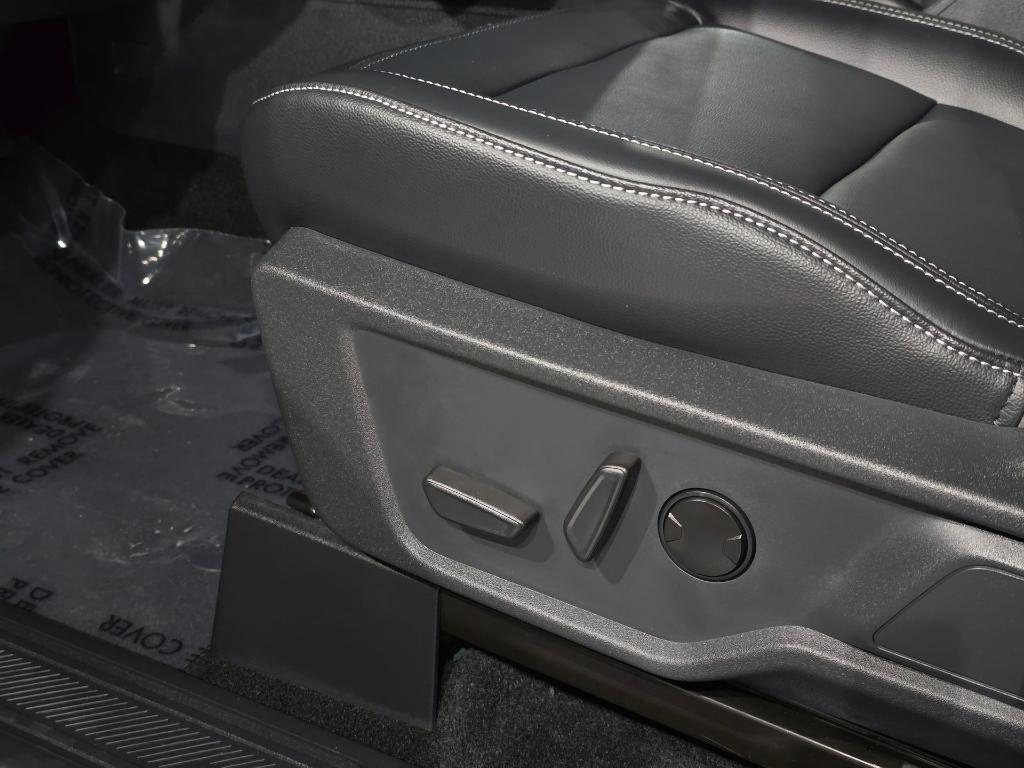 new 2025 Ford Bronco car, priced at $45,630