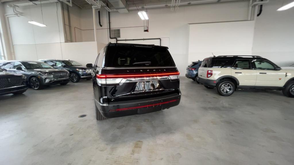 new 2024 Lincoln Navigator car, priced at $95,399