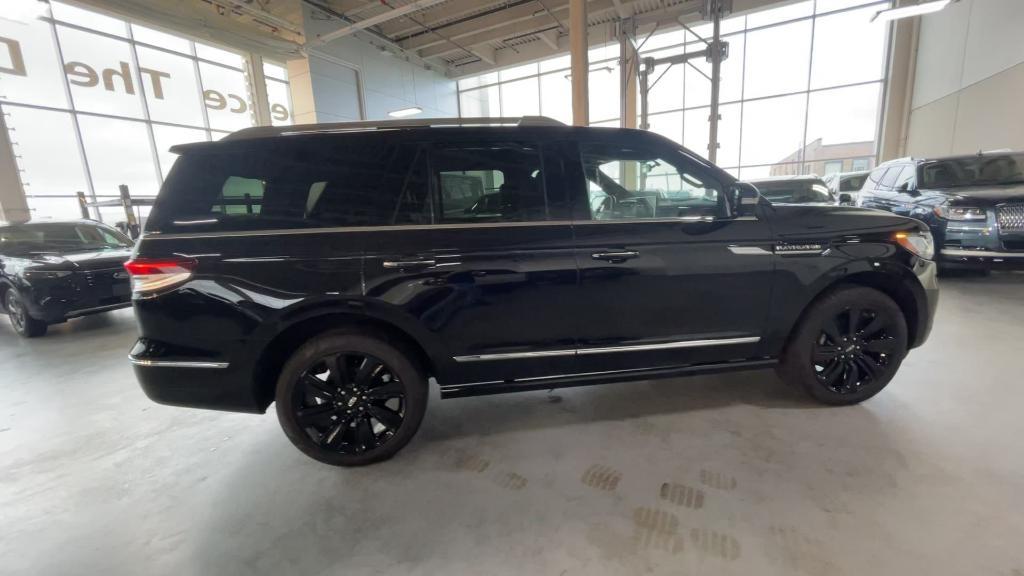 new 2024 Lincoln Navigator car, priced at $95,399