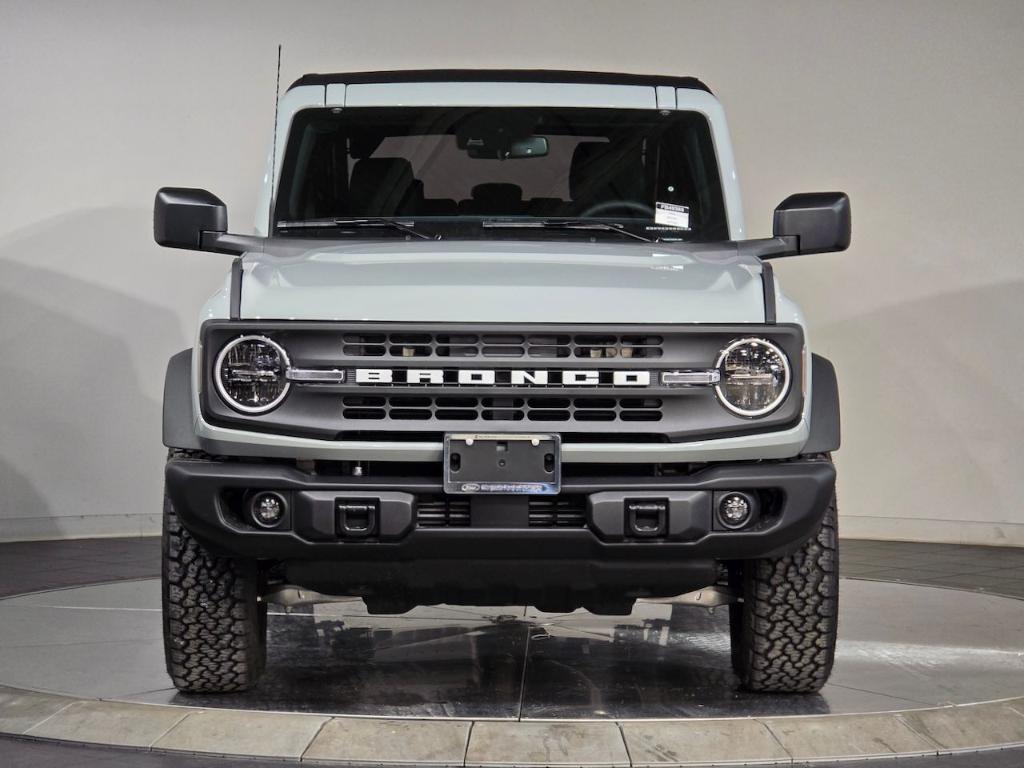 new 2024 Ford Bronco car, priced at $44,932