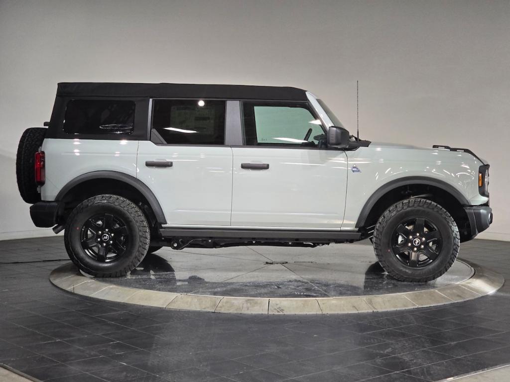 new 2024 Ford Bronco car, priced at $44,932