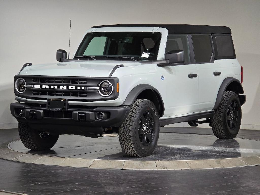 new 2024 Ford Bronco car, priced at $44,932