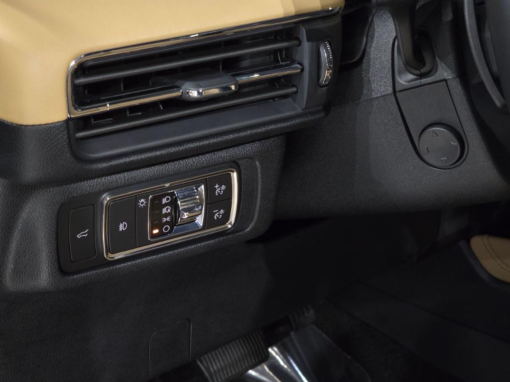 used 2021 Lincoln Corsair car, priced at $28,852