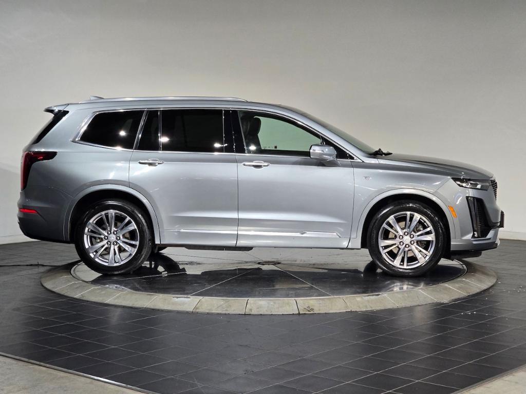 used 2023 Cadillac XT6 car, priced at $32,189