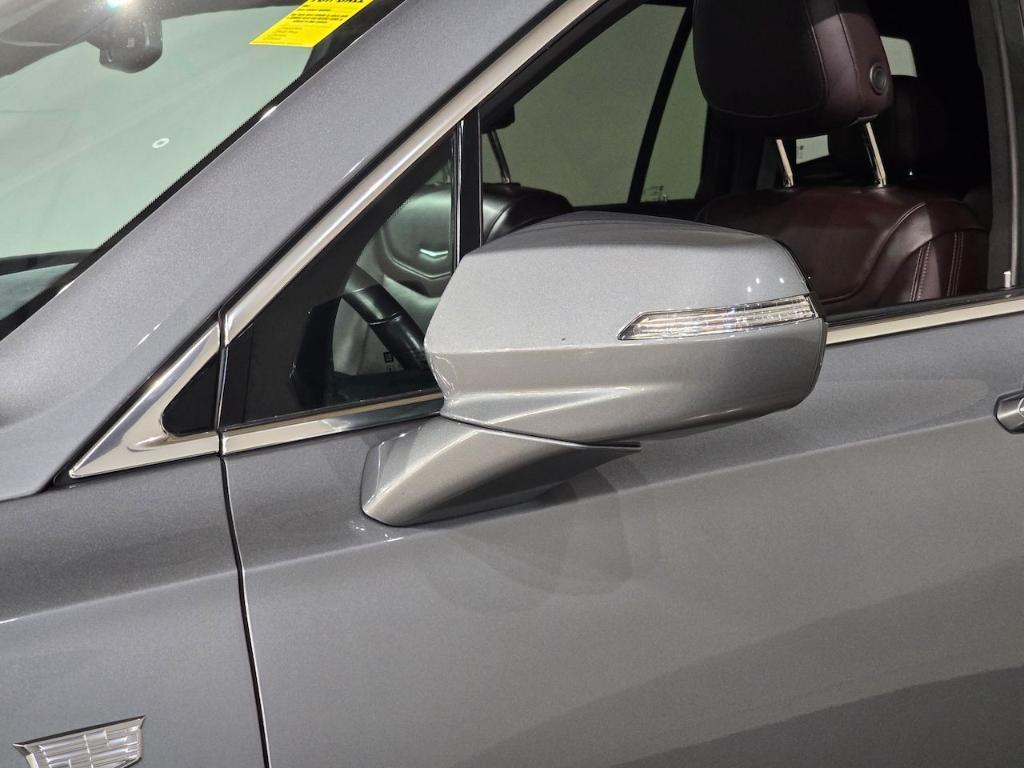 used 2023 Cadillac XT6 car, priced at $32,189