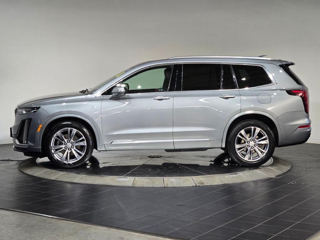 used 2023 Cadillac XT6 car, priced at $32,189